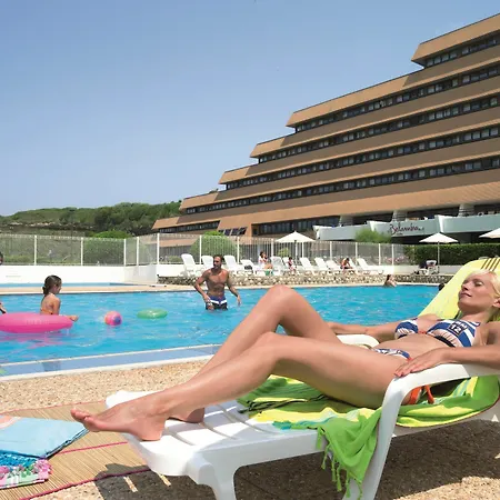 Belambra Clubs - La D'amour Hotel 4*